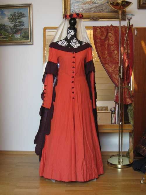 Mittelalter Historische Kleider Und Kostume